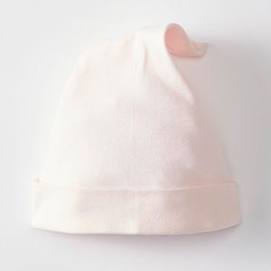 ☀️ 3/$15 NWT Hanna Andersson pale pink knit gnome hat